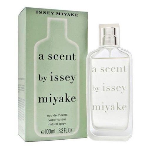 Issey Miyake 