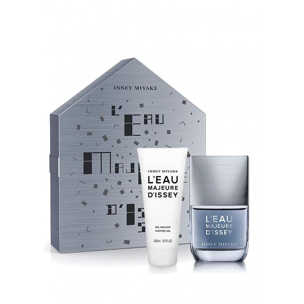 Issey Miyake 